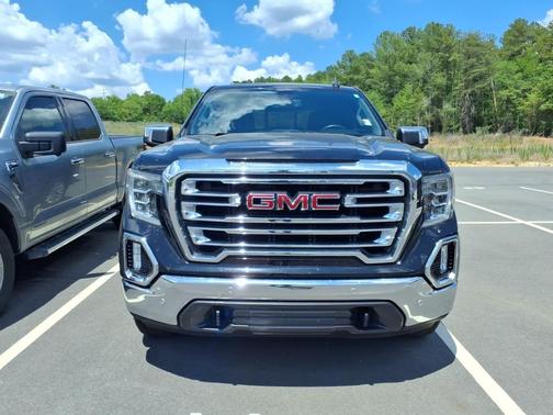 Onyx Black 2021 GMC Sierra 1500 SLT