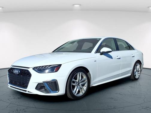 2024 Audi A4 45 S line Premium Plus