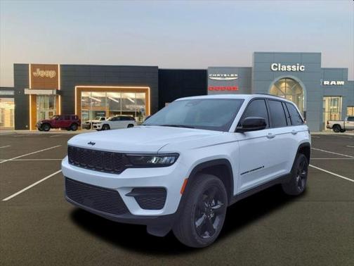 2025 Jeep Grand Cherokee Altitude