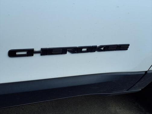 2019 Jeep Cherokee Altitude