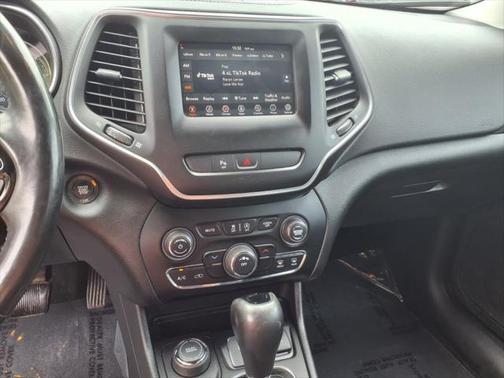 2019 Jeep Cherokee Altitude