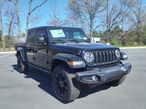 2025 Jeep Gladiator Nighthawk
