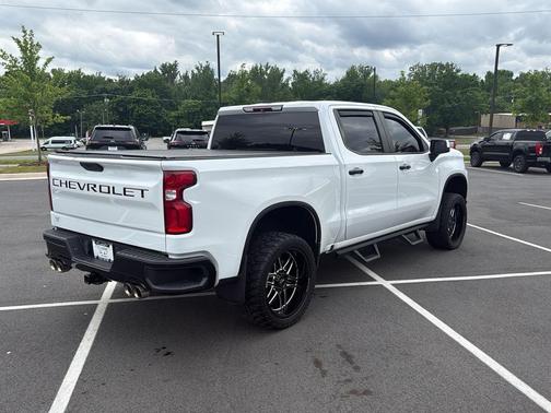 Summit White 2021 Chevrolet Silverado 1500 LT Trail Boss