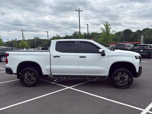 Summit White 2021 Chevrolet Silverado 1500 LT Trail Boss