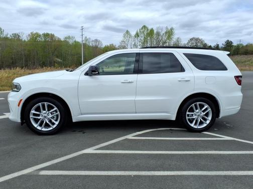 White Knuckle Clearcoat 2024 Dodge Durango GT Plus