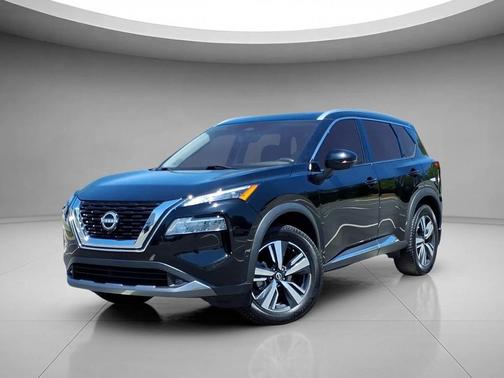 Super Black 2022 Nissan Rogue SL
