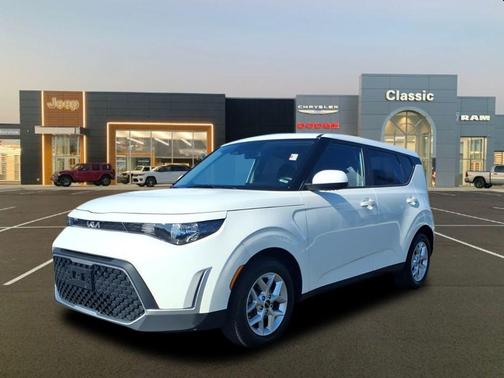 2023 Kia Soul LX