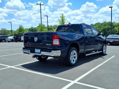 Patriot Blue Pearlcoat 2022 RAM 1500 Big Horn/Lone Star