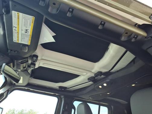 2026 Jeep Gladiator Mojave X 4x4