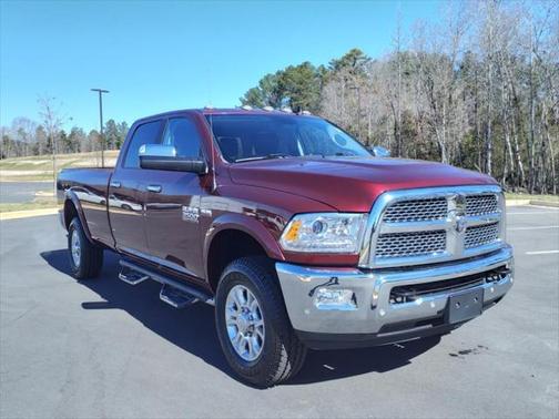 2018 RAM 3500 Laramie Crew Cab 4x4 8' Box
