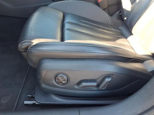 2024 Audi A4 45 S line Premium Plus