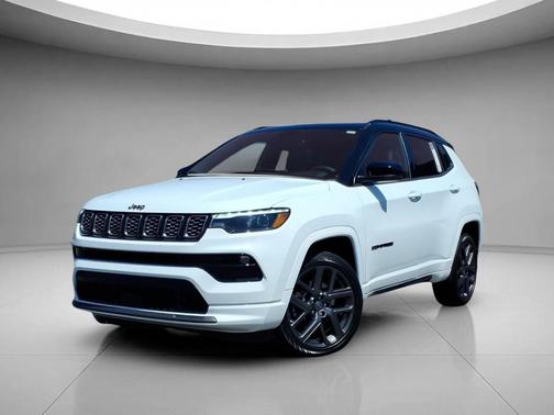Bright White Clearcoat 2024 Jeep Compass Limited