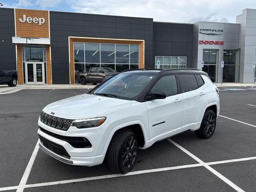 Bright White Clearcoat 2024 Jeep Compass Limited