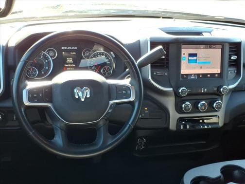 2024 RAM 2500 Big Horn Crew Cab 4x4 8' Box