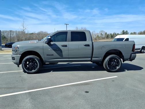 2026 RAM 2500 Big Horn Crew Cab 4x4 6'4' Box