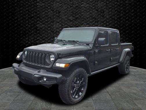 2025 Jeep Gladiator Nighthawk