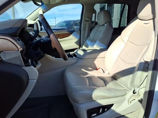 2016 Cadillac Escalade Premium