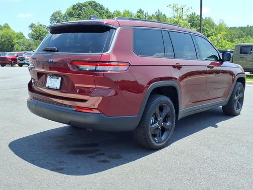 Velvet Red Pearlcoat 2026 Jeep Grand Cherokee L Limited
