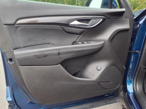 2023 Buick Envision Essence FWD