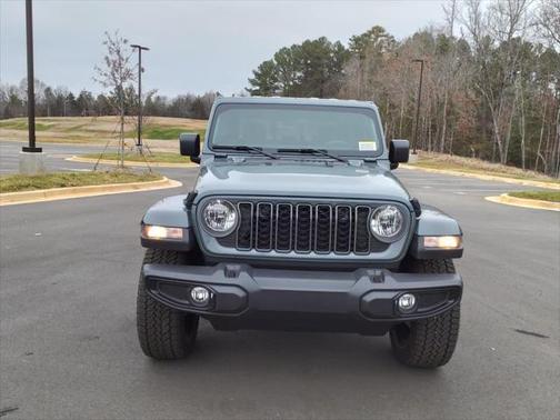 2025 Jeep Gladiator Nighthawk