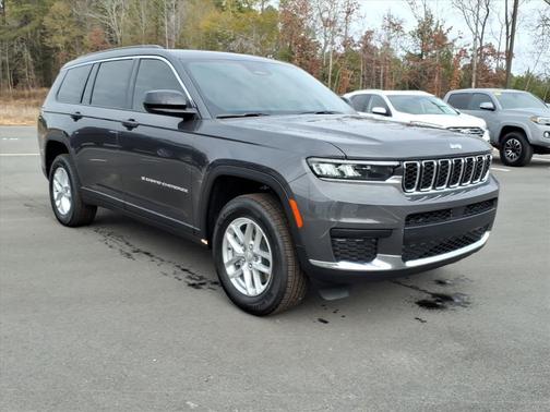 2025 Jeep Grand Cherokee L Laredo