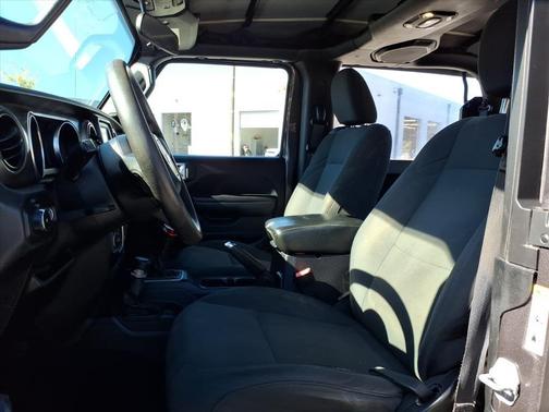 2018 Jeep Wrangler Sport