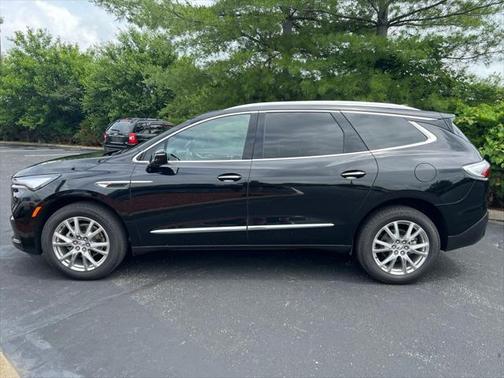 2023 Buick Enclave Premium AWD