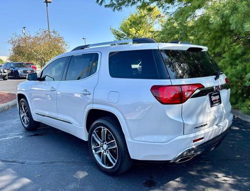 2019 GMC Acadia Denali