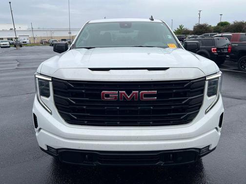 Summit White 2024 GMC Sierra 1500 Elevation