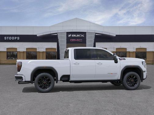 2025 GMC Sierra 2500 AT4