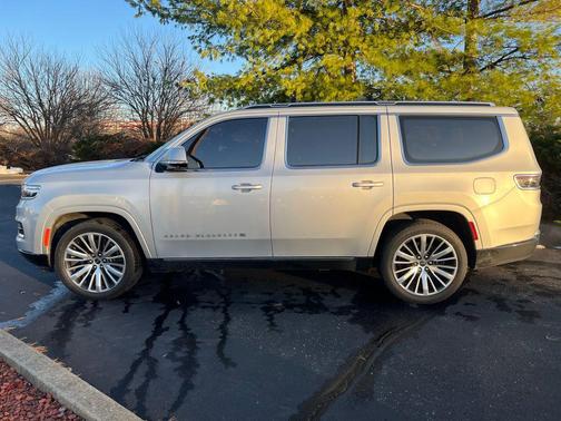 2022 Jeep Grand Wagoneer Series III 4x4