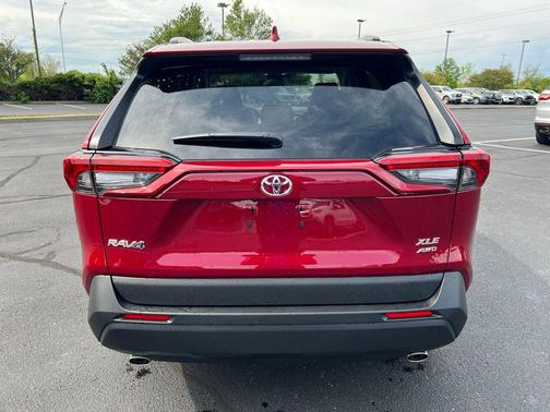 Ruby Flare Pearl 2025 Toyota RAV4 XLE
