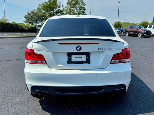 Alpine White 2013 BMW 135 135is