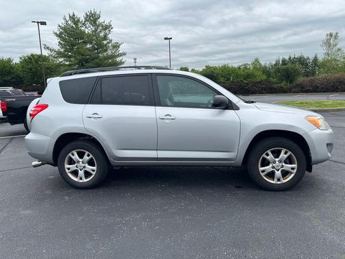 Classic Silver Metallic 2011 Toyota RAV4 Base