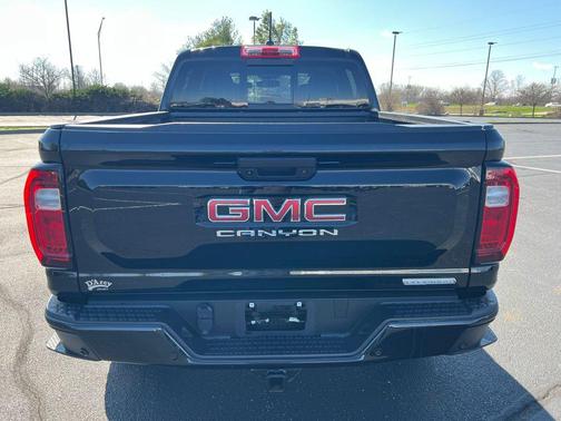 2023 GMC Canyon Elevation