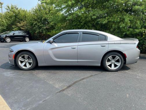 2015 Dodge Charger SE