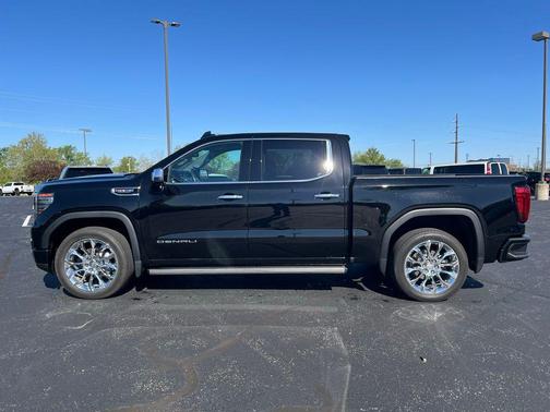 Onyx Black 2023 GMC Sierra 1500 Denali