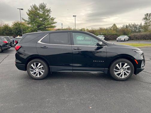 Mosaic Black Metallic 2022 Chevrolet Equinox 1LT