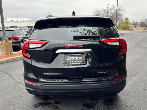 2023 GMC Terrain SLE