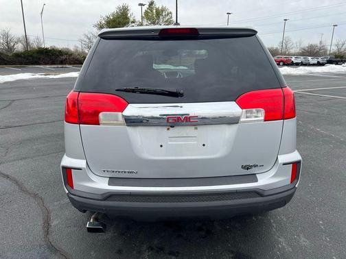 2017 GMC Terrain SLE-1