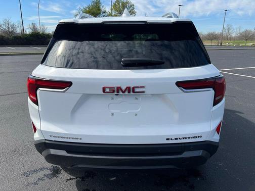 2025 GMC Terrain FWD Elevation