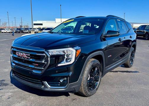 2024 GMC Terrain AWD AT4