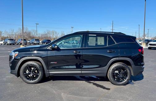2024 GMC Terrain AWD AT4
