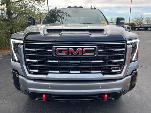 2025 GMC Sierra 2500 AT4