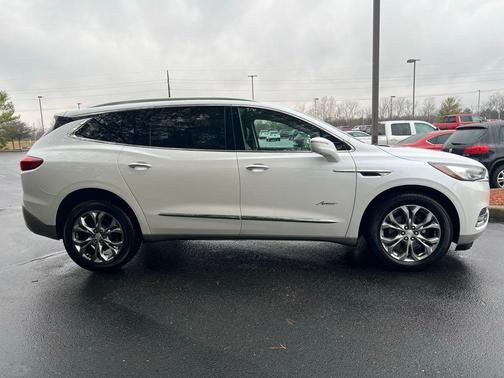2018 Buick Enclave Avenir