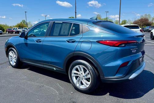 Ocean Blue Metallic 2024 Buick Envista Preferred FWD