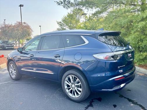 2022 Buick Enclave AWD Avenir