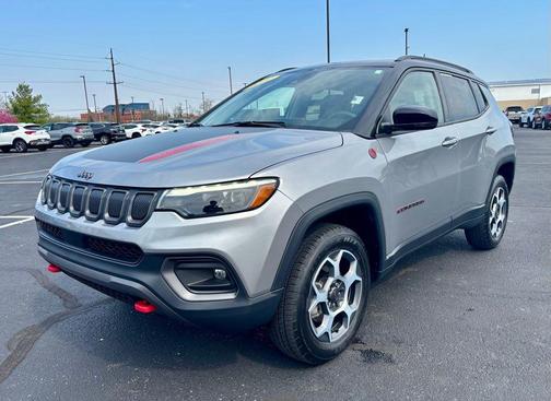 Billet Silver Metallic Clearcoat 2022 Jeep Compass Trailhawk