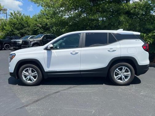 2023 GMC Terrain SLE