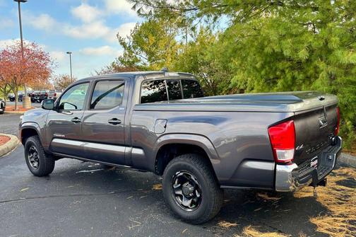 2016 Toyota Tacoma SR5